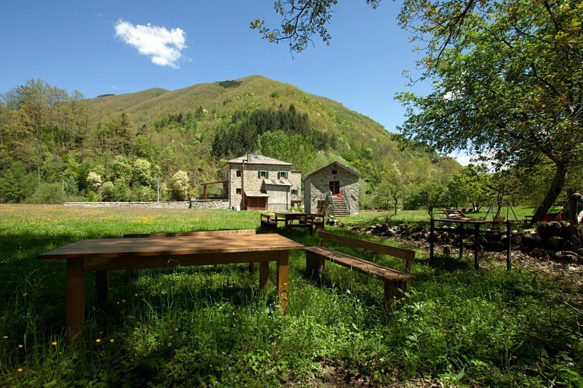 Mulino Marghen - Restored Watermill - Accomodation And Retreat Center Zeri Экстерьер фото